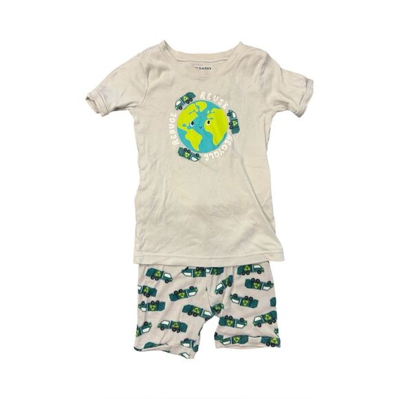 (4) EUC Boys Pajama Bundle Size 6 / 6T - Picture 4 of 9